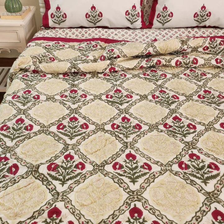 Hand block printed muslin cotton quilt, reversible design, beige, all-season comfort